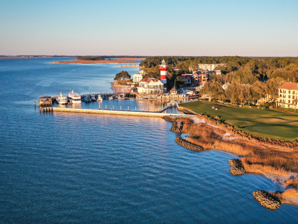 Hilton Head Spacious Coastal Retreat Pool & Lagoon Views Sleeps 20 Guests